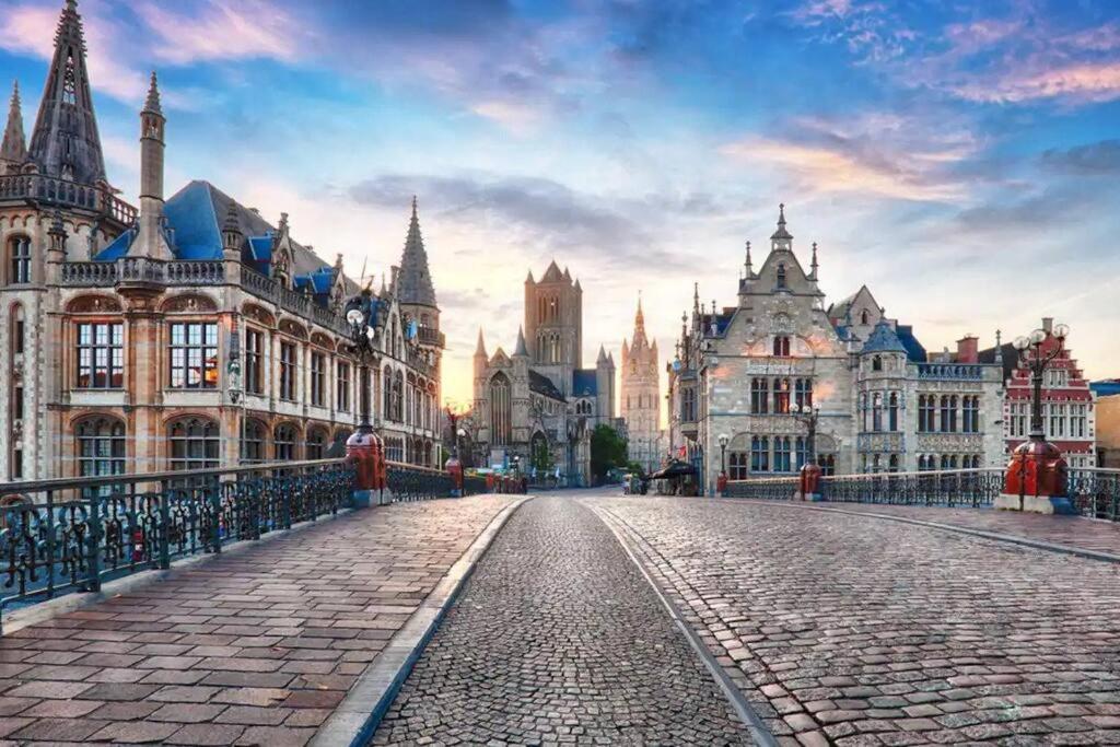 Romantic Unesco Medieval House In The City Center Gent Buitenkant foto
